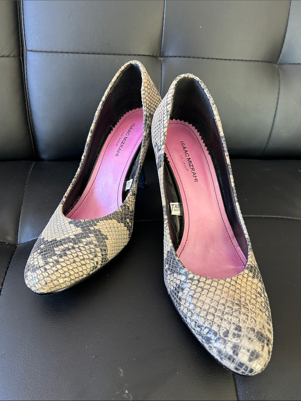 Isaac Mizrahi Beige Snake-Print Pointed Toe Pumps with Pink Insole